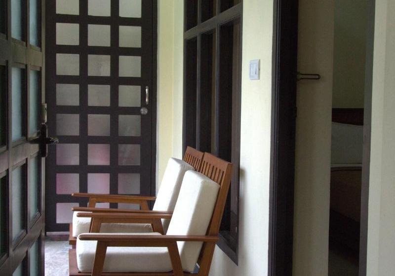 酒店 Pallava Dynasty