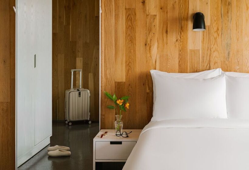 בית מלון כפרי Sonder The Industrialist