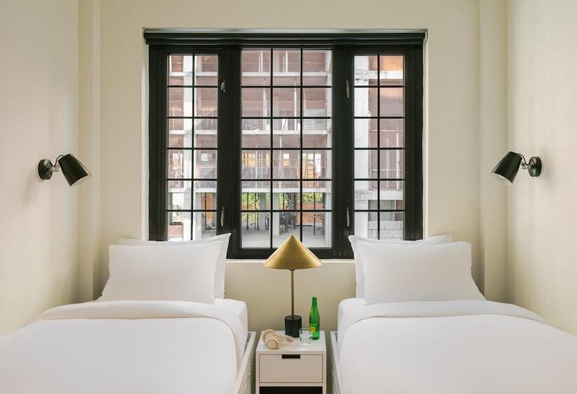 בית מלון כפרי Sonder The Industrialist