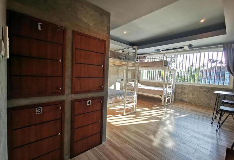 هتل Hi Samui Hostel