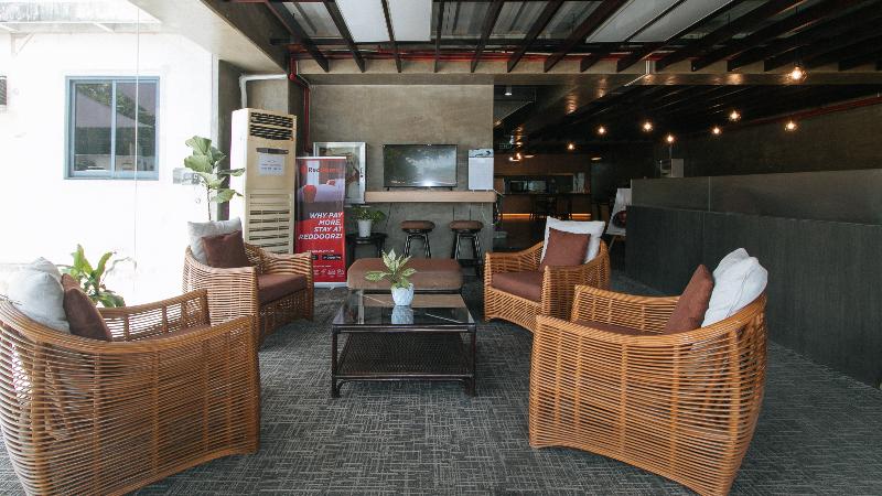 호텔 Insular Square Mandaue City By Reddoorz