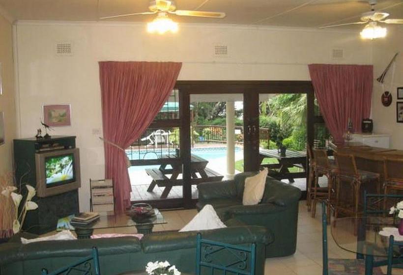 Bed and Breakfast Mdoni House Guest Lodge