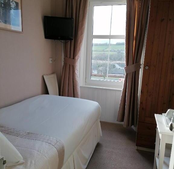 Broomfield House Bed And Breakfast