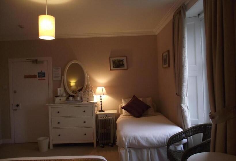 Broomfield House Bed And Breakfast