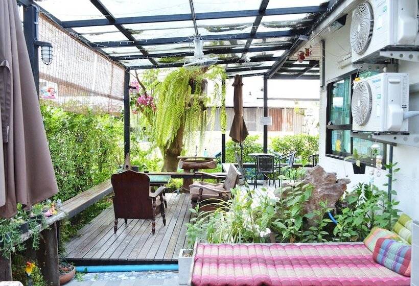 Early Bird Hostel Ayutthaya