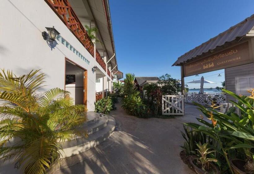 ホテル Baba Guesthouse