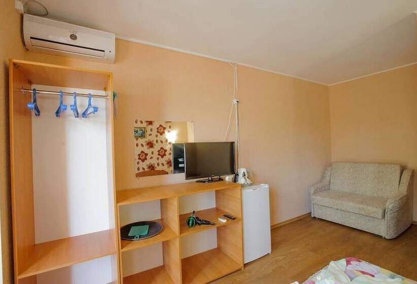 בית מלון כפרי Golubaya Laguna