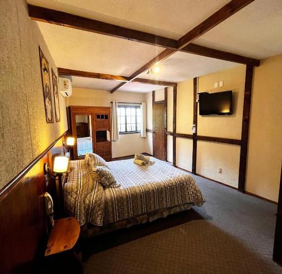 هتل La Petite France