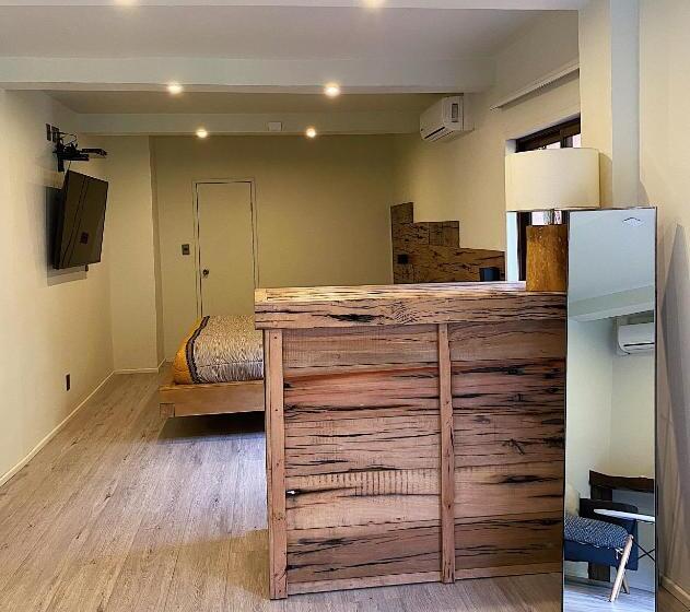 هتل La Petite France