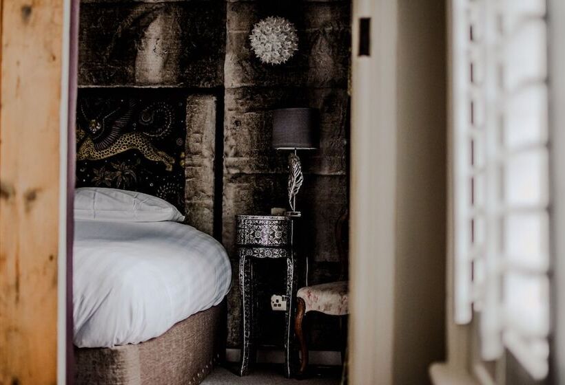 فندق The White Hart