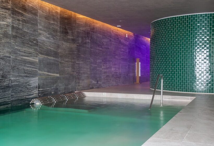 منتجع The Club At Solaz Luxury Villas