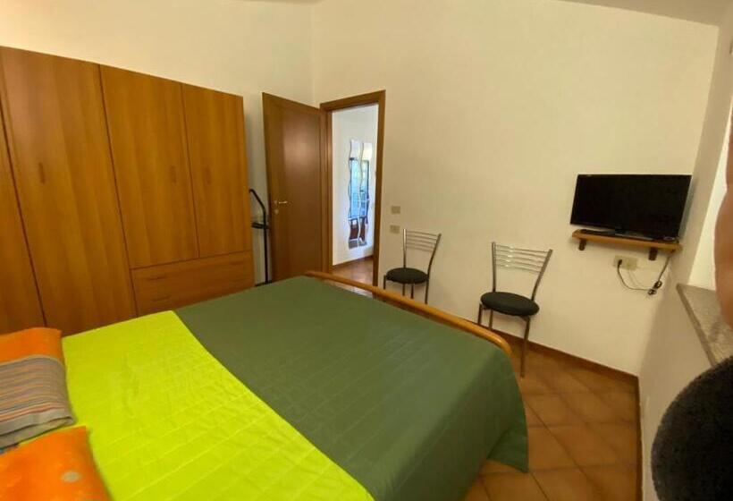 ベッドアンドブレックファースト Alloggio Turistico La Balocca