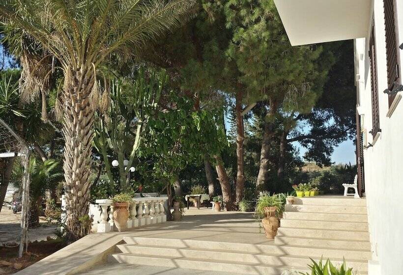 تختخواب و صبحانه Baglio Il Giovinetto