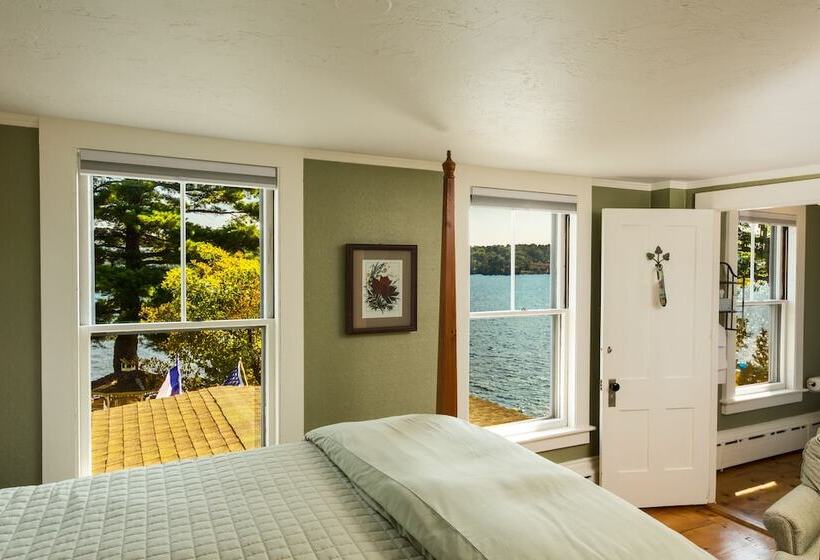 مبيت وإفطار The Lake House At Ferry Point
