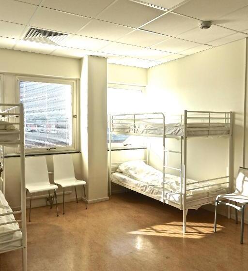 Hostel By Bromma
