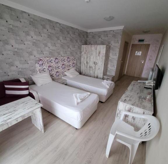 Hotel семеен хотел прованс ахелой