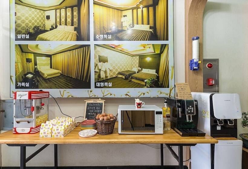 מוטל Boryeong Raemian