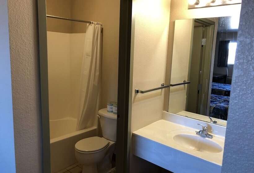 汽车旅馆  Rosener S Inn And Banquet Center