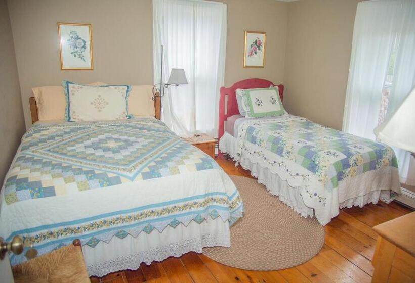 Sylvan Inn Bed & Breakfast