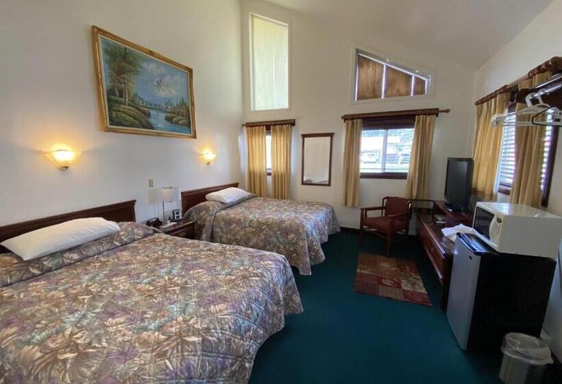 הוסטל Sgt Prestons Lodge
