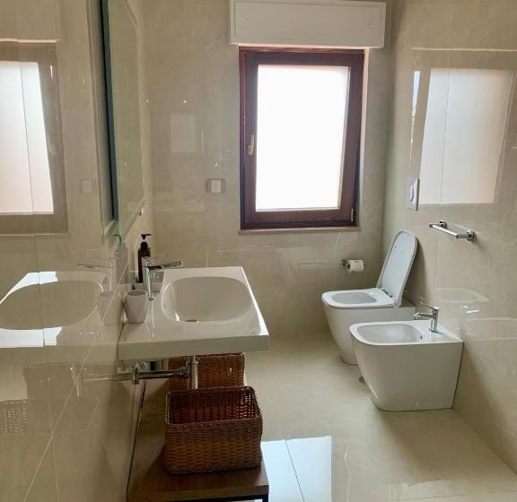 تختخواب و صبحانه Anna House