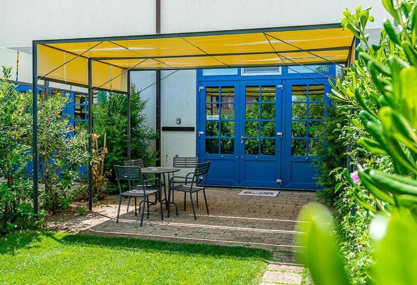 בית מלון כפרי Agriturismo 8e28 Capalbio