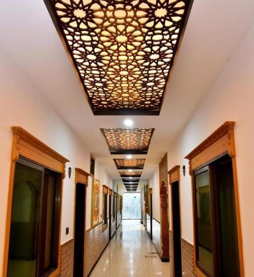 هتل River Residency And Restaurant