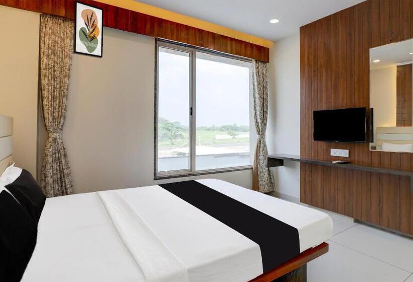Oyo Hotel Shreeji
