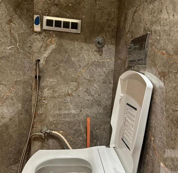 ベッドアンドブレックファースト Bhagya Homestay Luxury Room  Mohali S Best