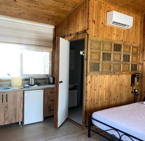 تختخواب و صبحانه Casa Mora Zeytinli