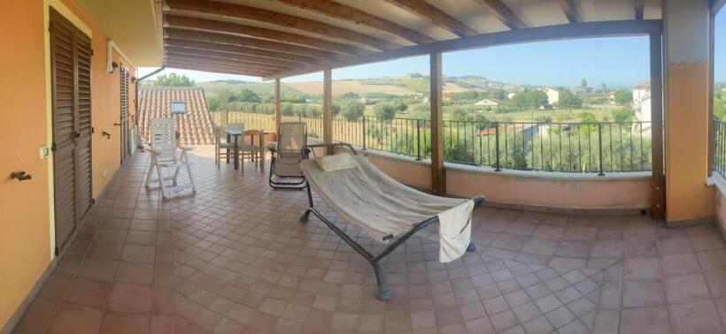 مبيت وإفطار La Terrazzina Da Masha