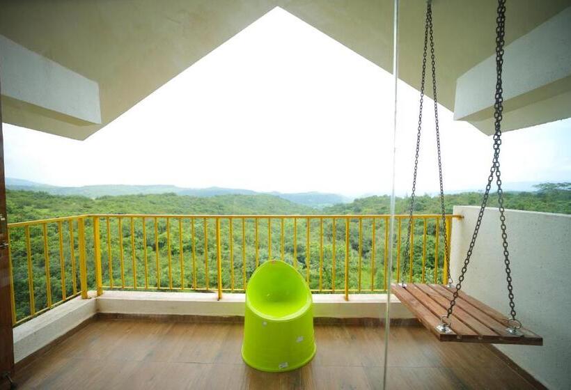 Отель Eshi Resorts And Restaurant   Bhimashankars Jungle Luxury Resort
