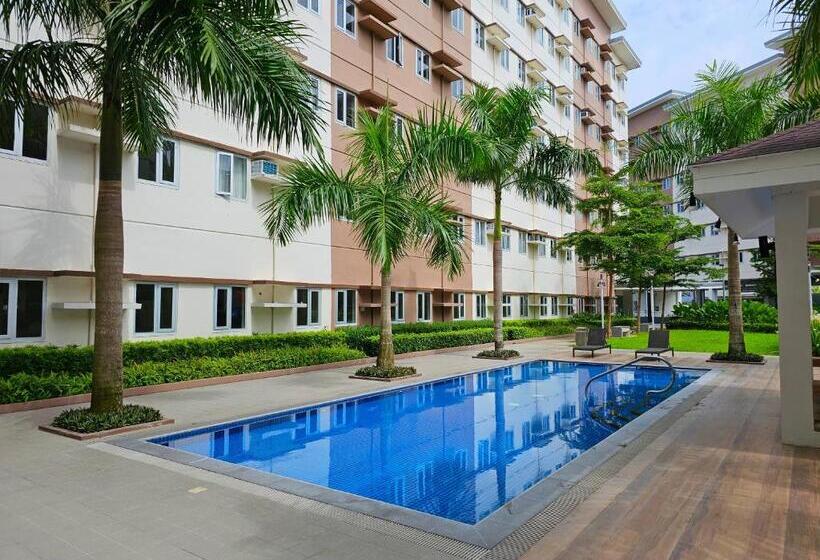 فندق Lakwatsero Caviteño Suites