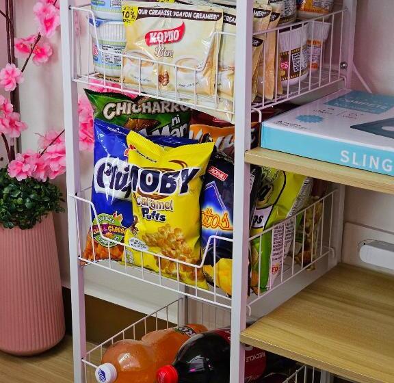 فندق Lakwatsero Caviteño Suites