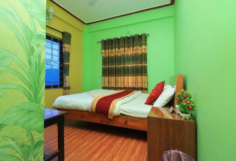 فندق Lekhnath View Tower And Eco Farm