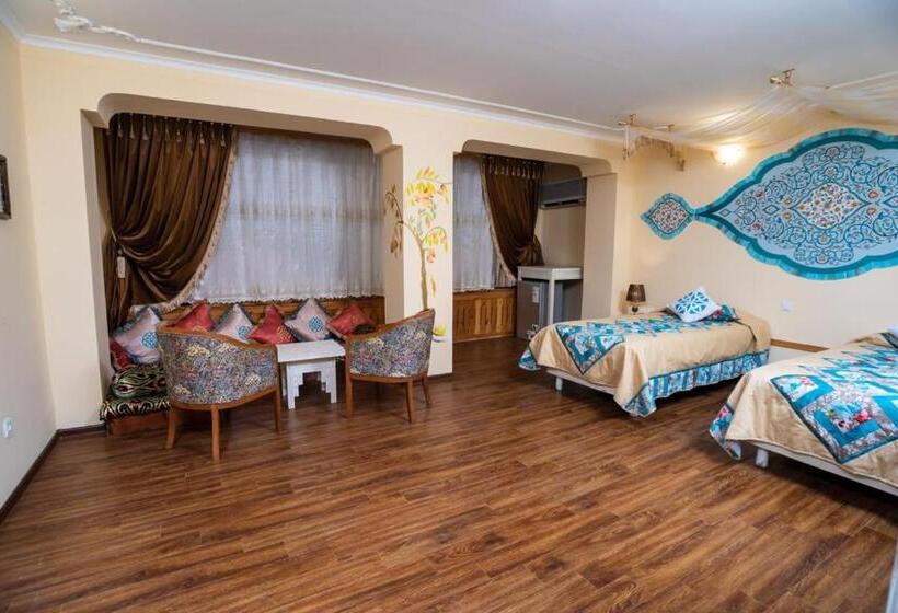 בית מלון כפרי Malika Khorezm