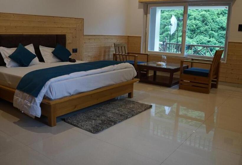 בית מלון כפרי Maulyar Forest Resort