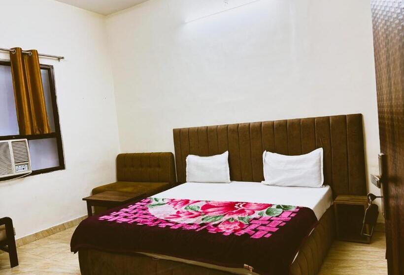 בית מלון כפרי Moon