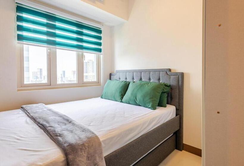 J5 Bayview Elegant Retreat With Stunning Views Free Wifi