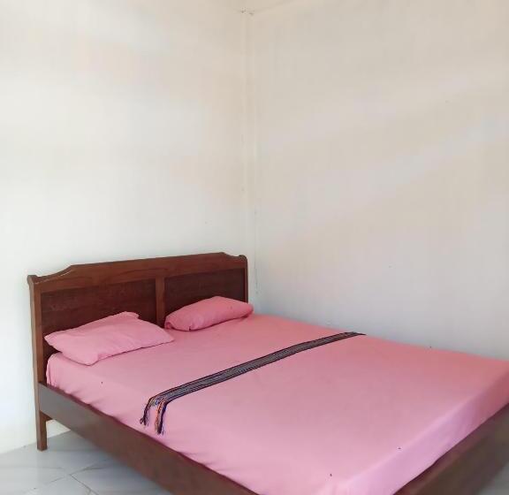 Пансион D Flores Guest House