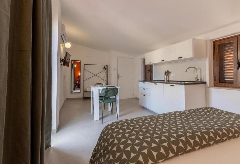 پانسیون Domus Noem   Locazione Turistica