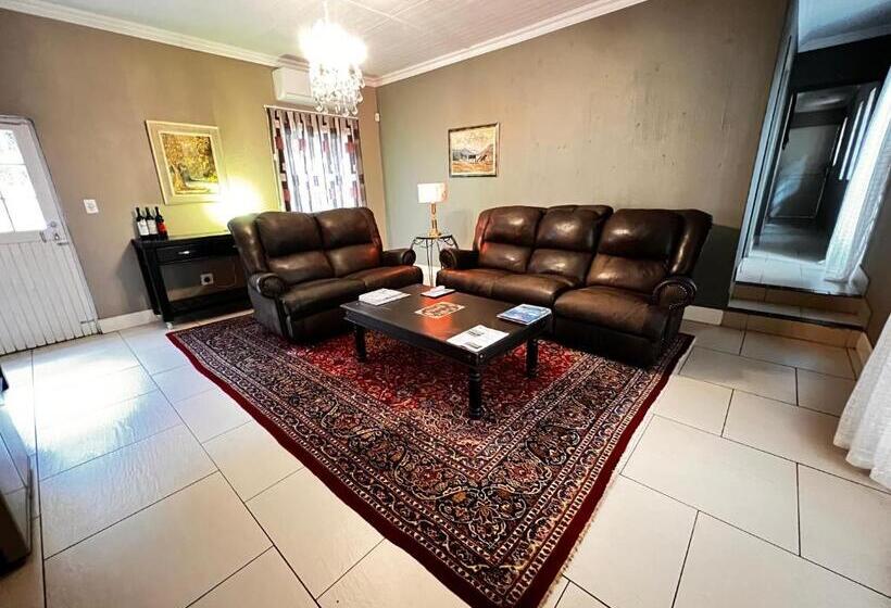 פנסיון Mitchell Bank Hideaway