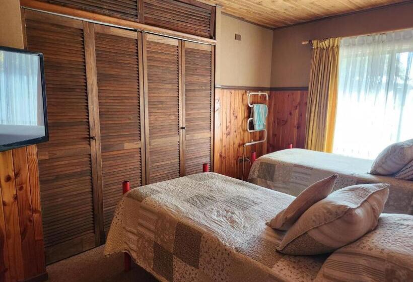 Пансион Rohdis Navarro Spa