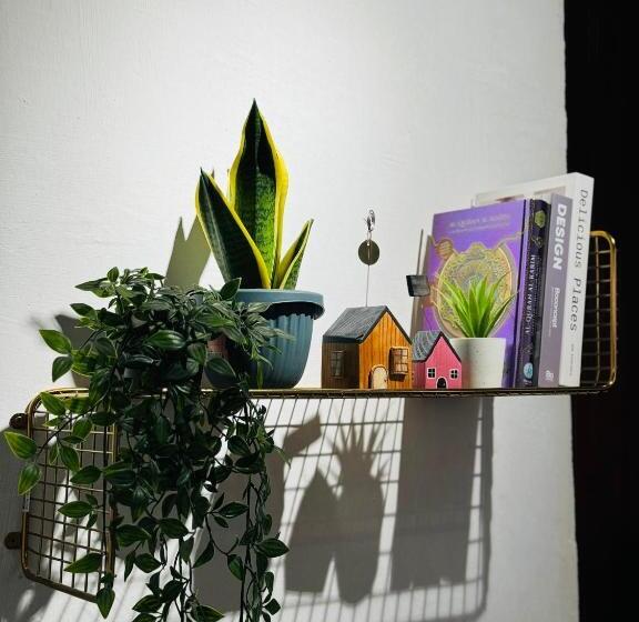 بنسيون Rumah Jambu Manis Netflix,free Wifi, 3 Minutes To Kuala Berang