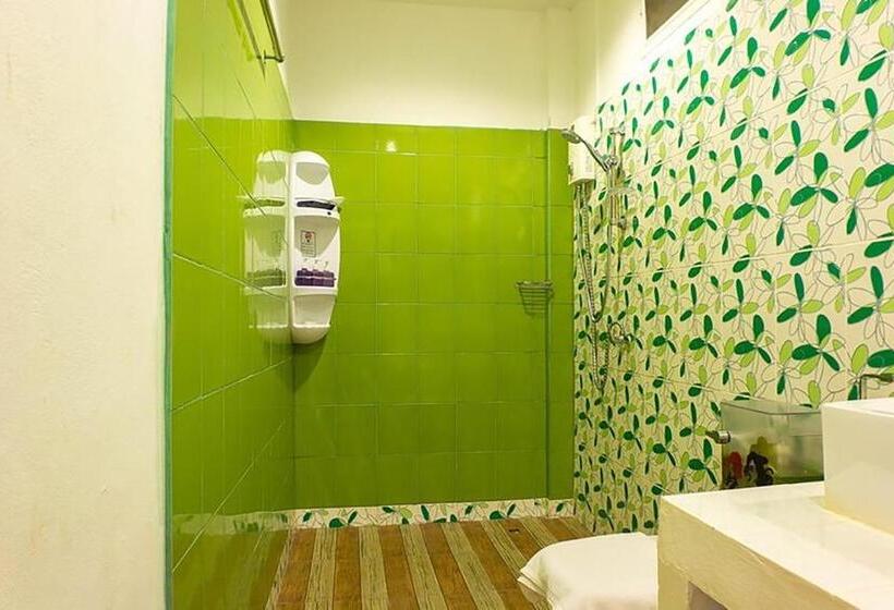 The Light House Resort   Kohlarn เดอะไลท์เฮ้าส์รีสอร์ท เกาะล้าน