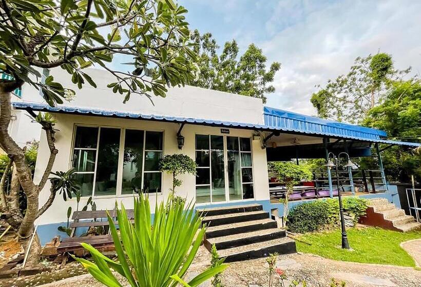 The Light House Resort   Kohlarn เดอะไลท์เฮ้าส์รีสอร์ท เกาะล้าน