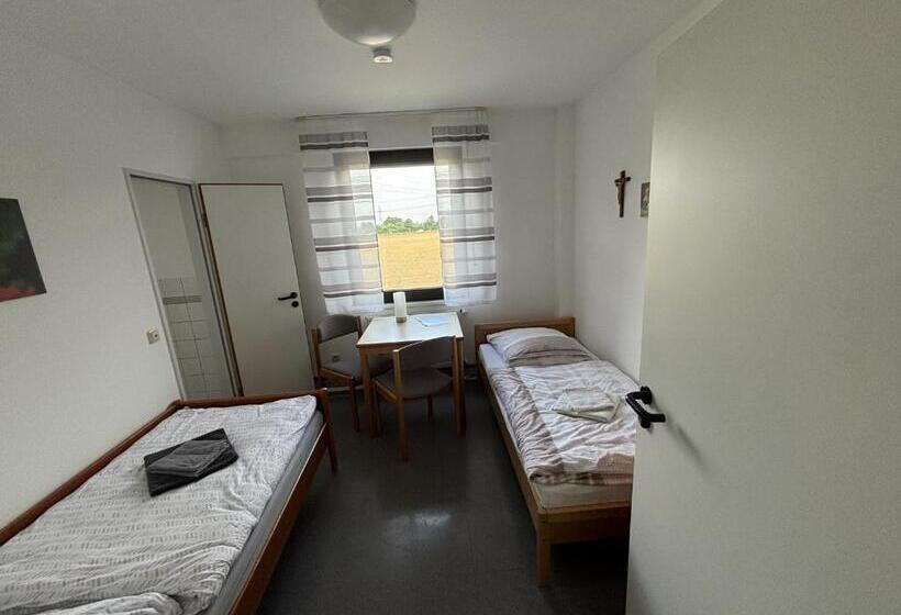 فندق Haus Der Begegnung   Schönstattzentrum Im Bistum Aachen