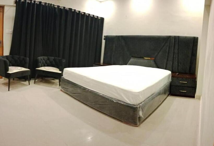 پانسیون Grand Hayat Guest House