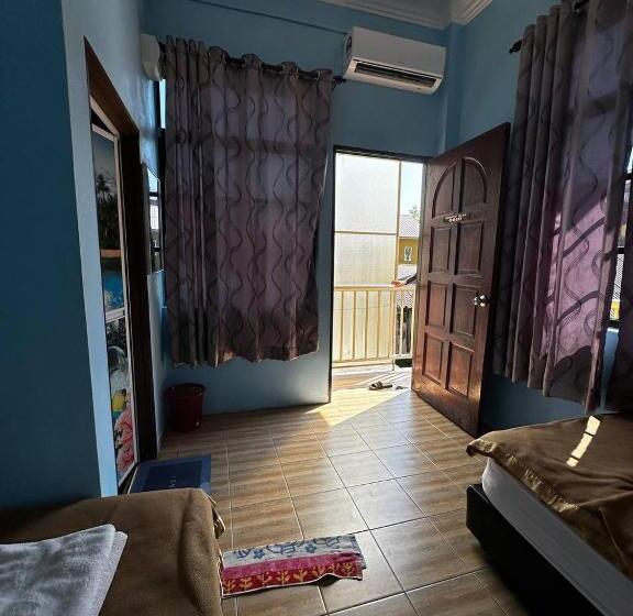 فندق صغير Perhentian Village Inn