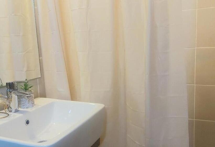 צימר Manhattan Plaza 1 Araneta Cubao Sereene City Bnb